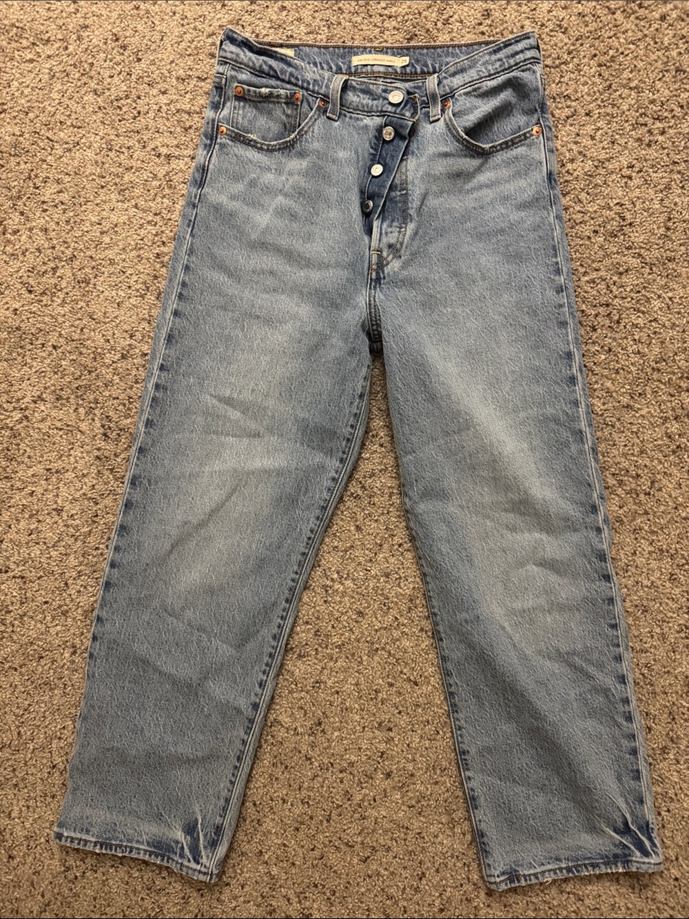 Levi's ribcage Straight ankle Leg Jeans